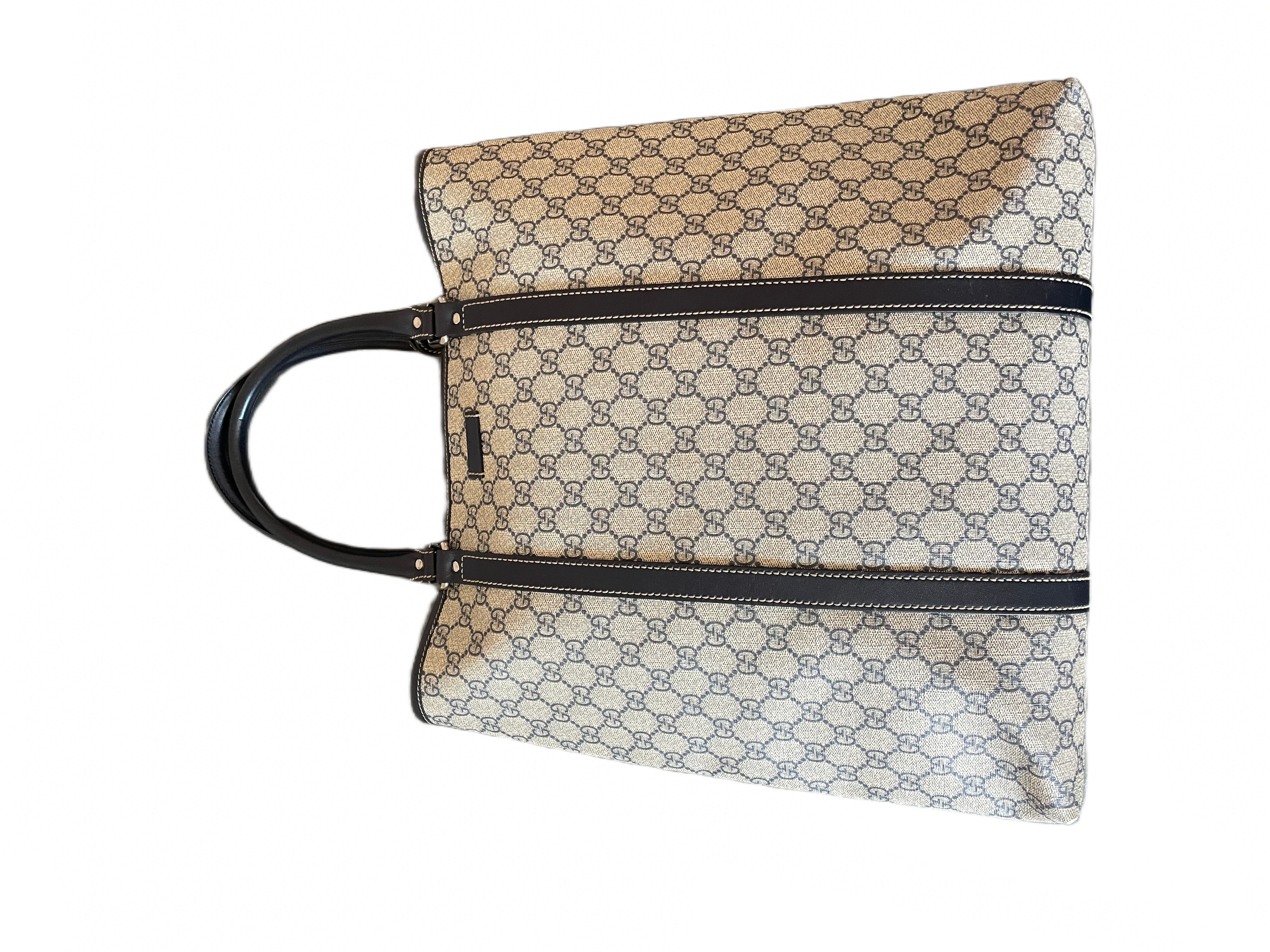 Gucci Supreme tote bag