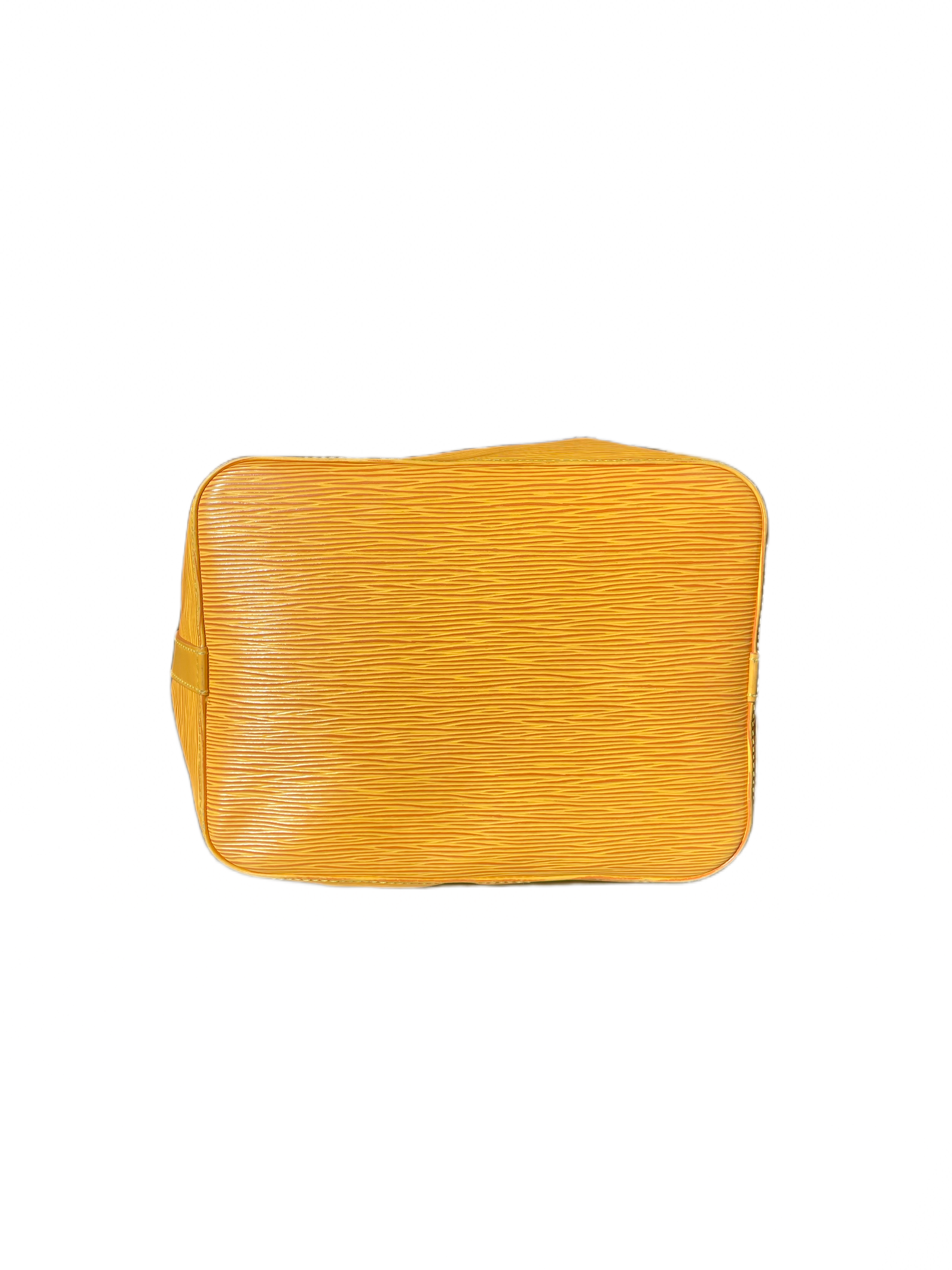 Louis Vuitton Petit Noé Epi