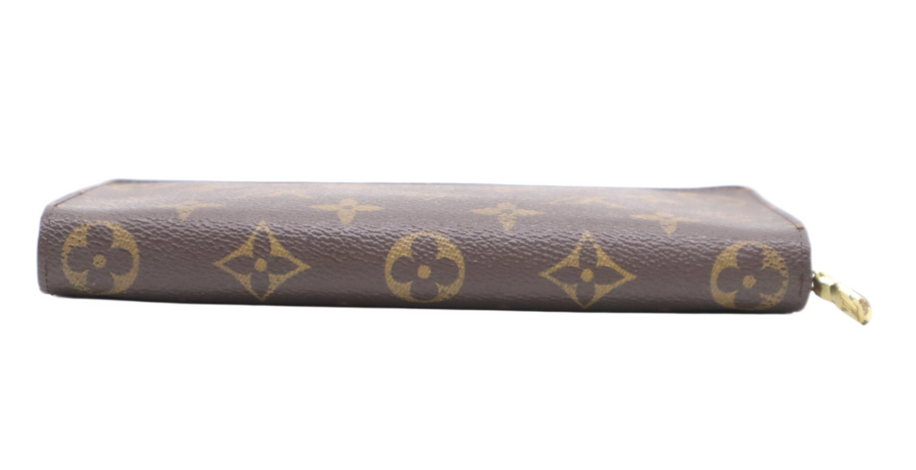 Louis Vuitton "Zippy wallet"
