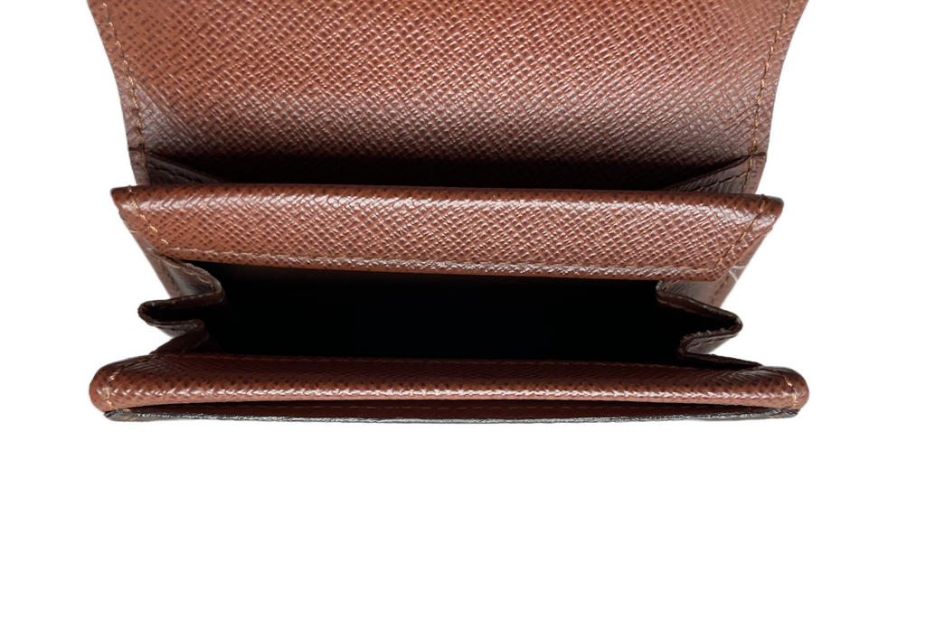 Louis Vuitton Monogram Pung